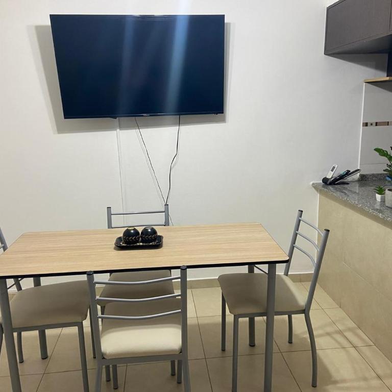 Zafiro I - One-Bedroom Apartment with Balcony - 1