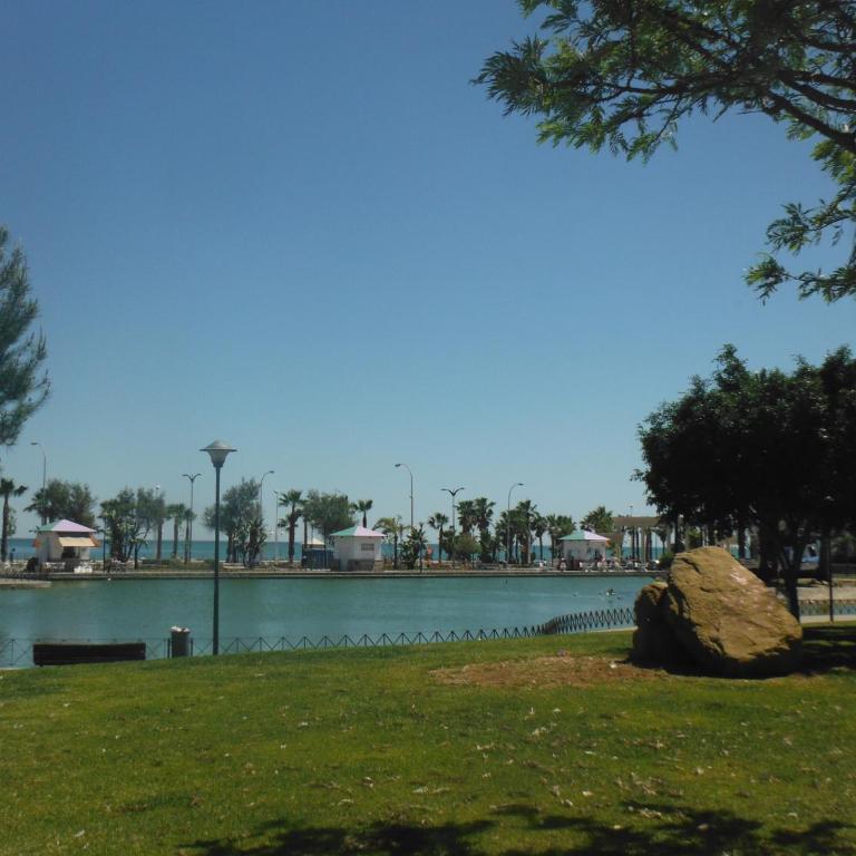 CITY CENTER AND NEXT TO THE BEACH 3 BEDROOMs - Apartment with Terrace - 25