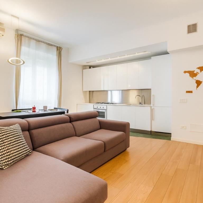 Micol's Place, bright apt 2 rooms, 2 toilets, near metro, 80 mq - Appartamento con 2 Camere da Letto - 10