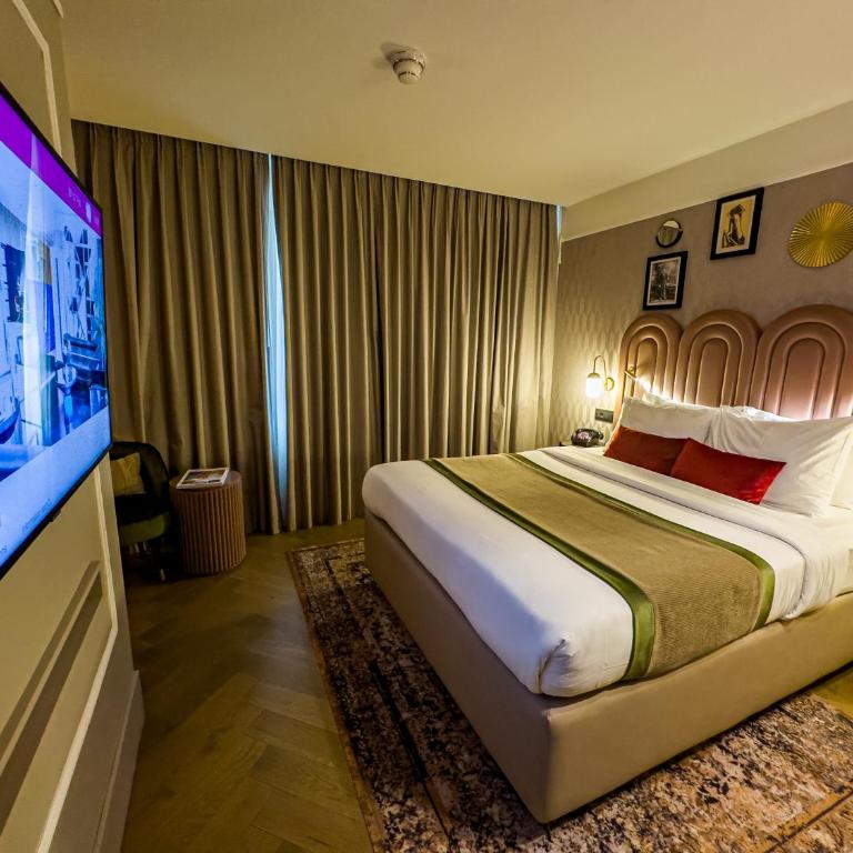 Hotel Indigo Belgrade by IHG - Stanard Double Room with Free Minibar - 2