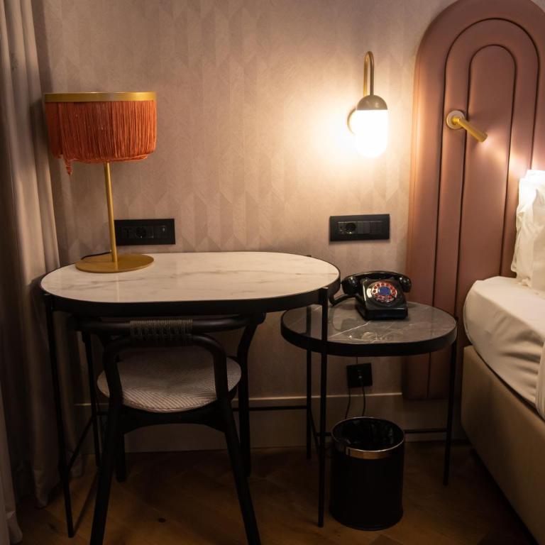 Hotel Indigo Belgrade by IHG - Stanard Double Room with Free Minibar - 4