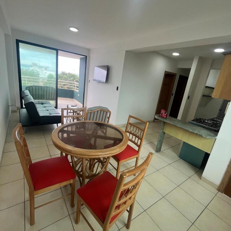 Departamento frente a la playa Atacames - Two-Bedroom Apartment - 10