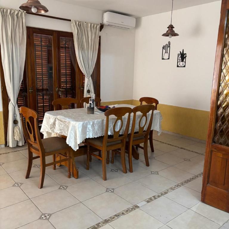 Posada de Huespedes 747 - Casa de 5 dormitorios - 41