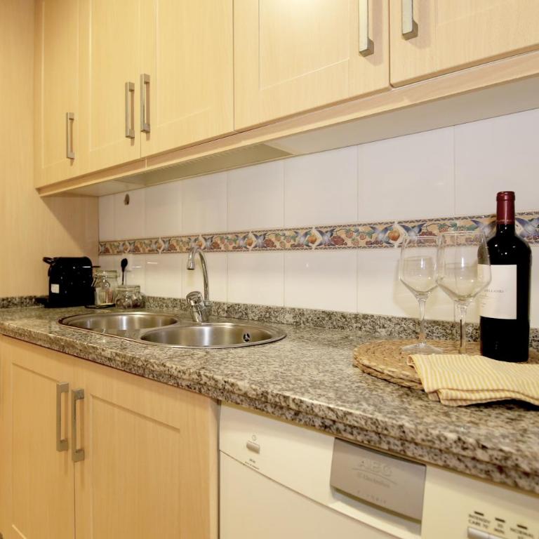 Estepona Town Apartment NANDY - Apartamento de 2 dormitorios - 17