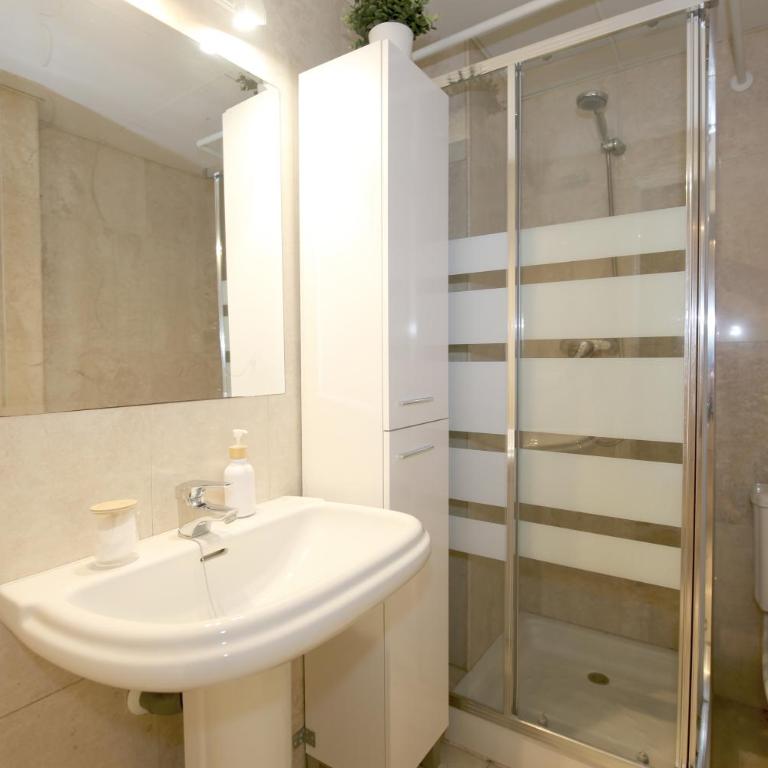 Estepona Town Apartment NANDY - Apartamento de 2 dormitorios - 13