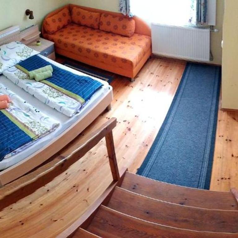 Ferienwohnungen Schneider - Apartment mit Poolblick - 9
