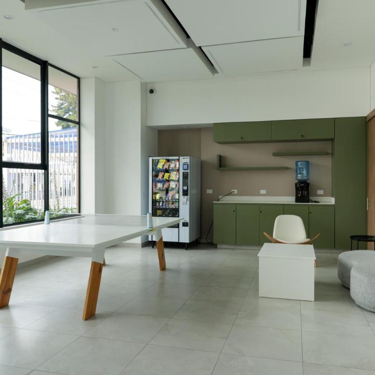 Apartaestudio en la Castellana - Apartamento de 1 dormitorio - 38