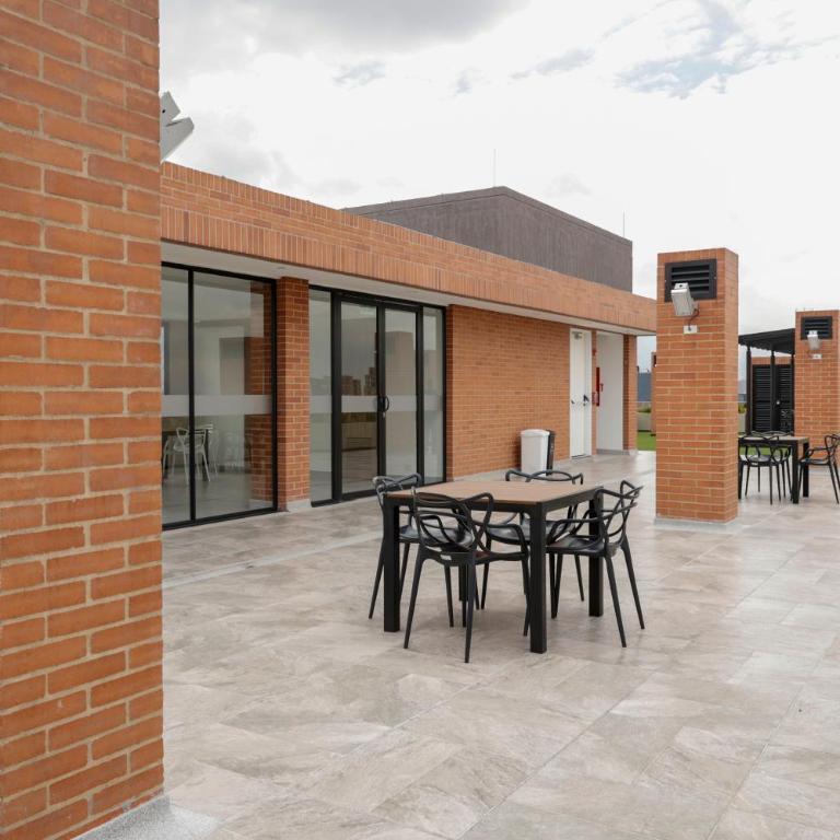 Apartaestudio en la Castellana - Apartamento de 1 dormitorio - 28