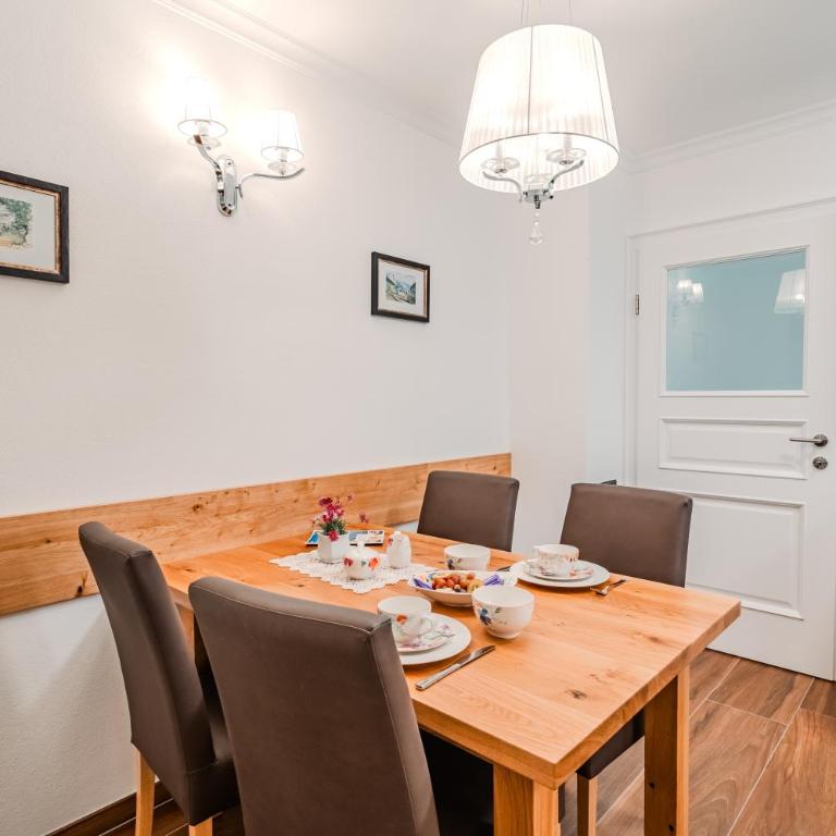 Villa Eisl-Raudaschl - Apartment with Garden View - 15