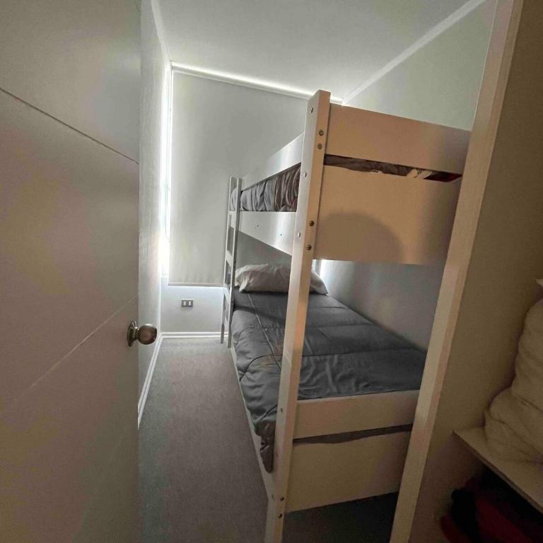 Depto Excelente Ubicacion con Estacionamiento - Two-Bedroom Apartment - 8
