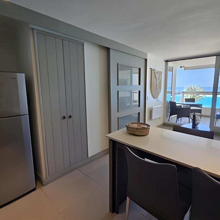 Laguna del Mar - One-Bedroom Apartment with Sea View - 26