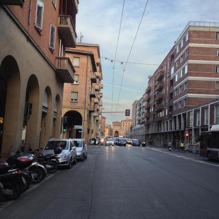 Camera con bagno privato e terrazzo a 10 minuti dalla Stazione Centrale - Oasis Bologna Centro - Camera Matrimoniale con Bagno Privato - 28