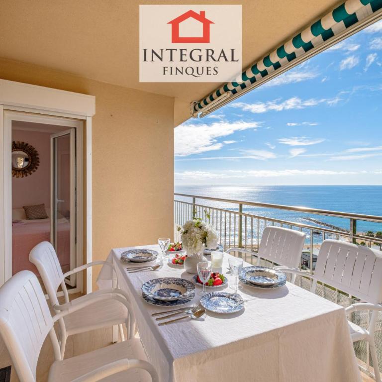 Torre Marina Apartments - Apartamento de 2 dormitorios con vistas al mar - 21