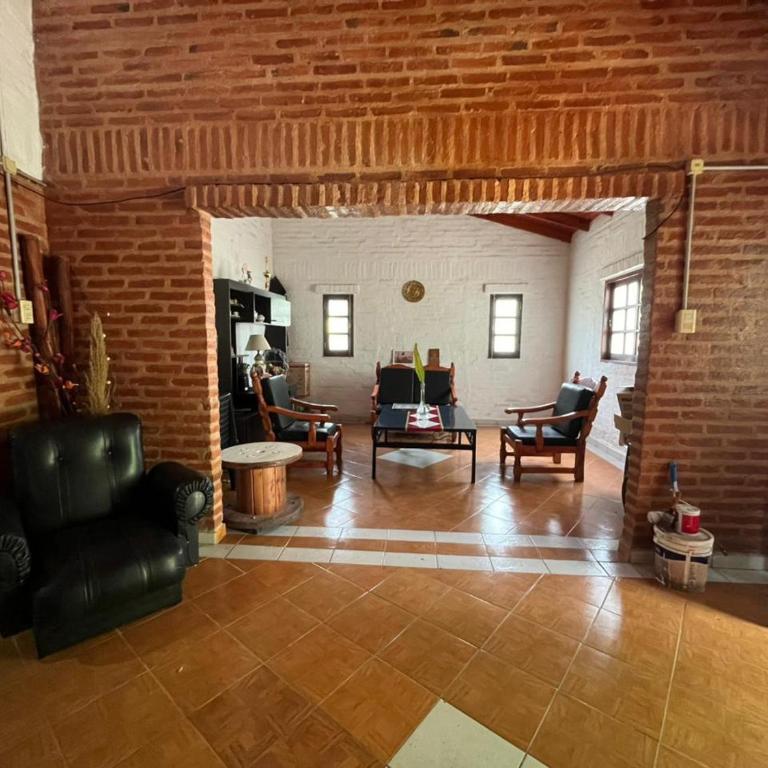 Casa quinta en Paso de la Patria-Corrientes - Casa de 2 dormitorios - 2