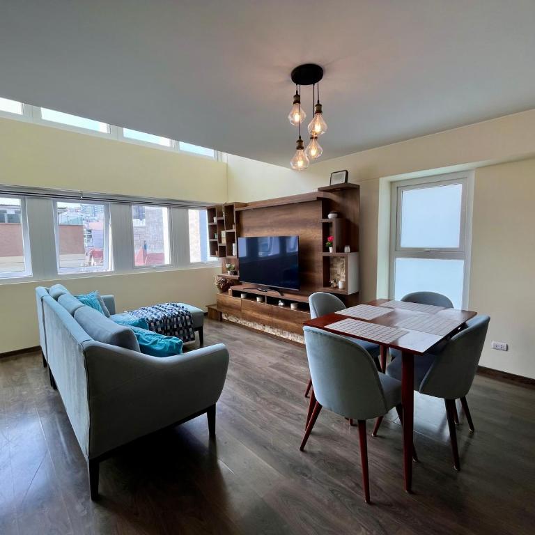 Elegante Duplex Cerca Parque Kennedy Miraflores - One-Bedroom Apartment - 6