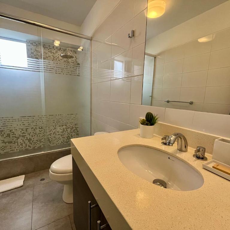 Elegante Duplex Cerca Parque Kennedy Miraflores - One-Bedroom Apartment - 16
