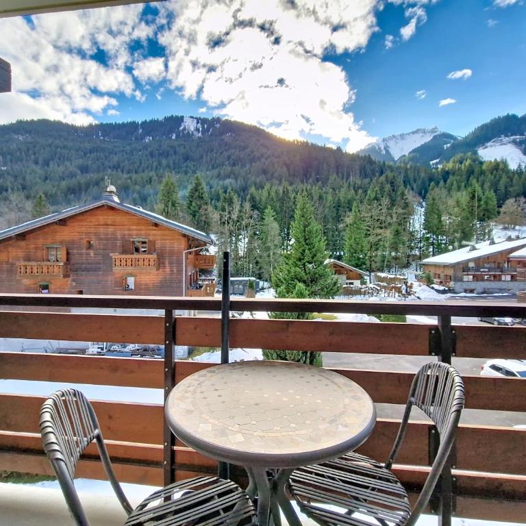 Portes Du Soleil PSB204 TELECABINE & MOUNTAIN 4 per - Studio - 10