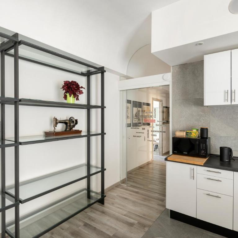 Caesar Domus in Trastevere - Appartamento con 2 Camere da Letto - 3