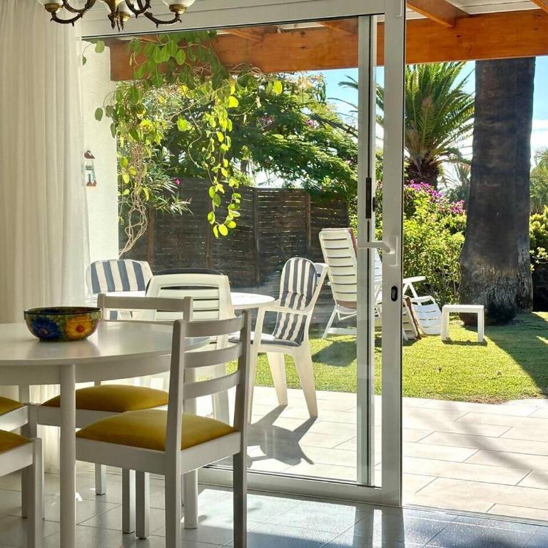 Relax Rocas Rojas - Two-Bedroom House - 9