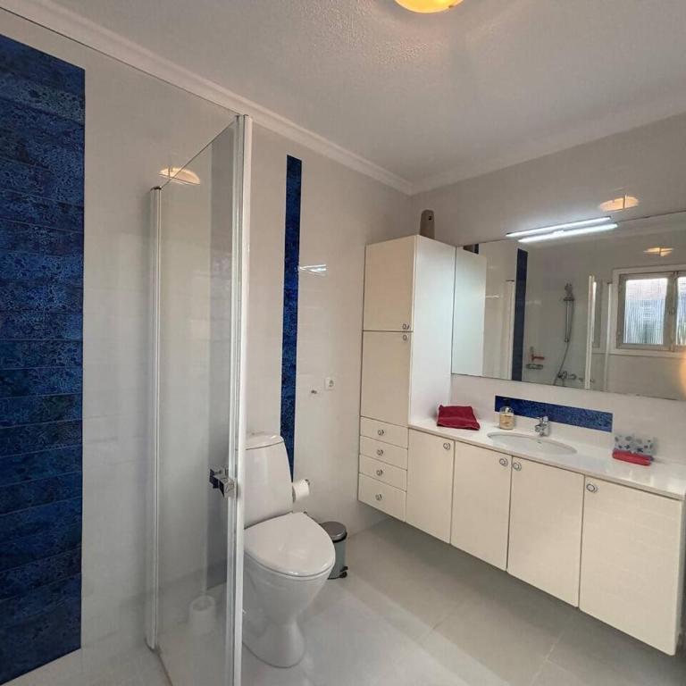 Relax Rocas Rojas - Two-Bedroom House - 26