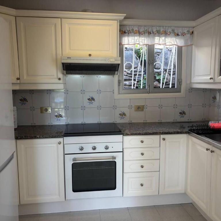 Relax Rocas Rojas - Two-Bedroom House - 28