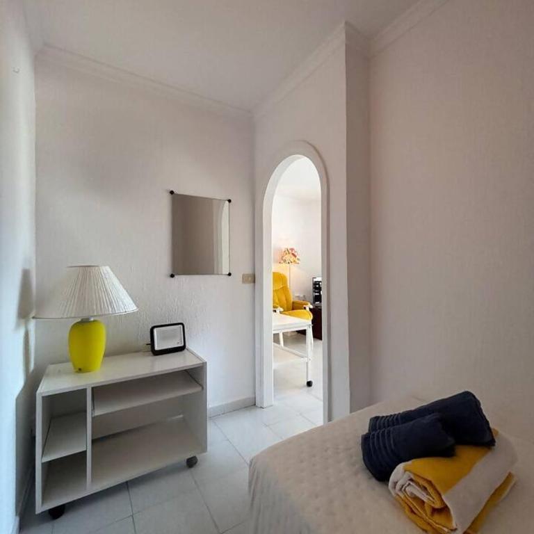 Relax Rocas Rojas - Two-Bedroom House - 31