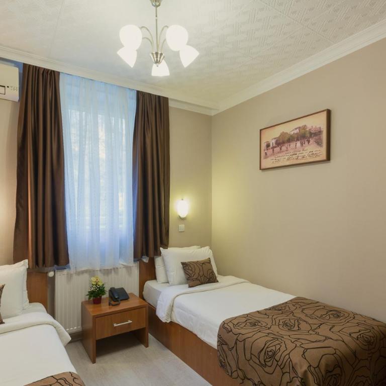 Belgrade City Hotel - Niskobudžetna Dvokrevetna Soba sa Zasebnim Krevetima - 3