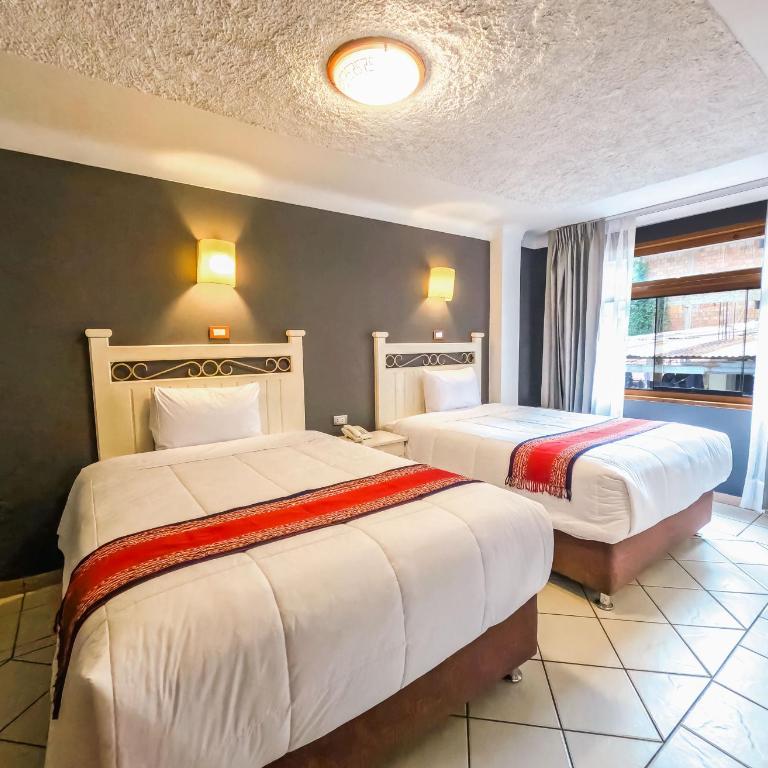 Hotel Rojas Machupicchu - Habitación Doble Estándar con 2 camas dobles - 1