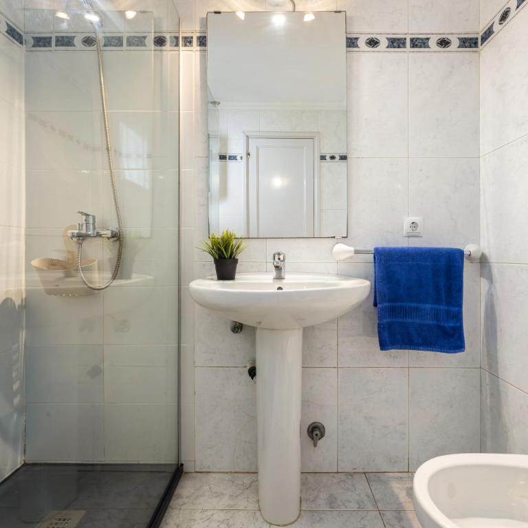 Apartamentos Luz Y Mar - One-Bedroom Apartment - 9