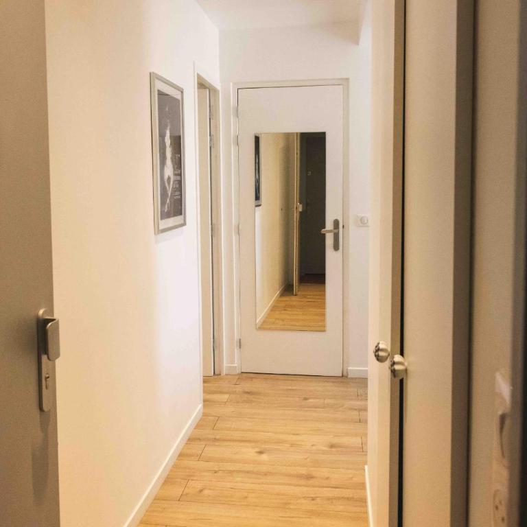 T2 Cozy Cannes 4 people Near Suquet - Deluxe Apartment mit 1 Schlafzimmer und Gartenblick - 8