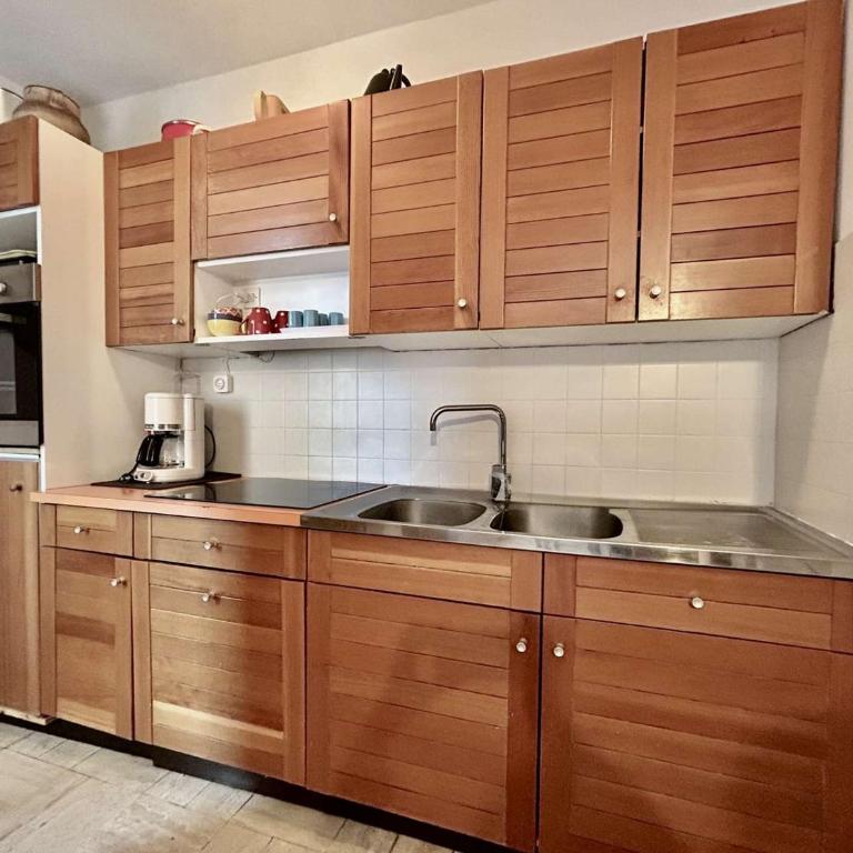 Appartement lumineux 2 pièces + coin montagne, 6 couchages, proche commerces et pistes - Monêtier-les-Bains - Appartement 1 Chambre - 17