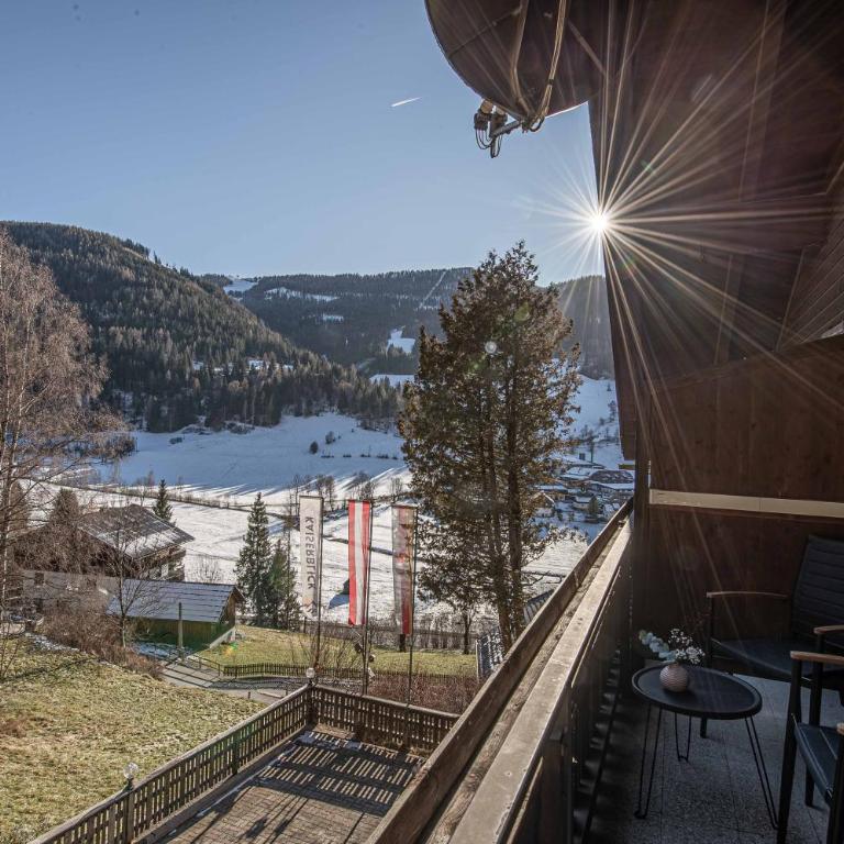 Gästehaus Kaiserblick - Familienzimmer mit Balkon - 3