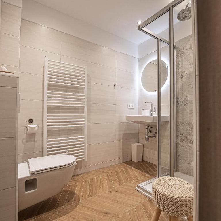 Gästehaus Kaiserblick - Doppelzimmer mit Balkon - 6