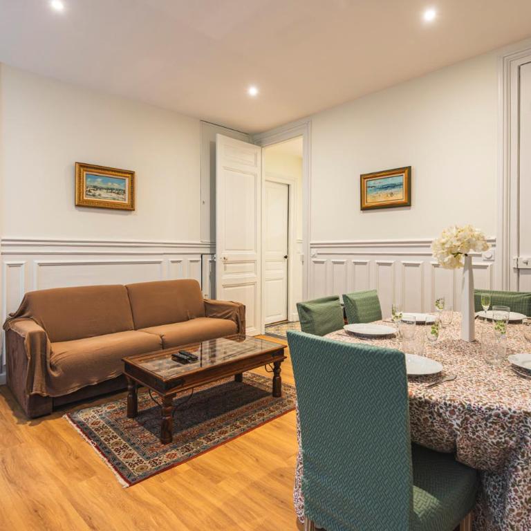 Le Clovis - Reims Cathédrale - Three-Bedroom Apartment - 12