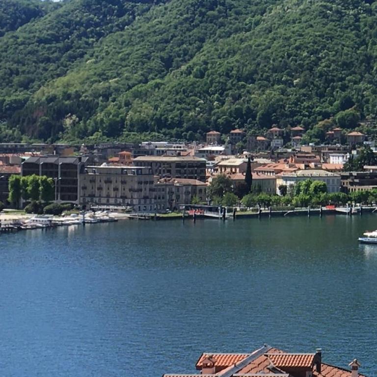 casa riva 25 vista lago-central - Two-Bedroom Apartment - 1
