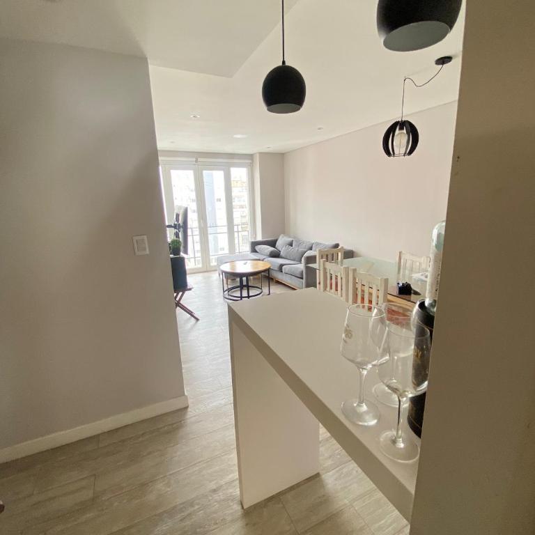 Departamento zona centro - Three-Bedroom Apartment - 4