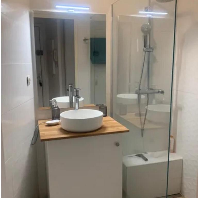 T2 Port-Fréjus Proximité de la plage Grand Garage Privé 34 M2 dernier étage - Appartamento con 1 Camera da Letto - 7