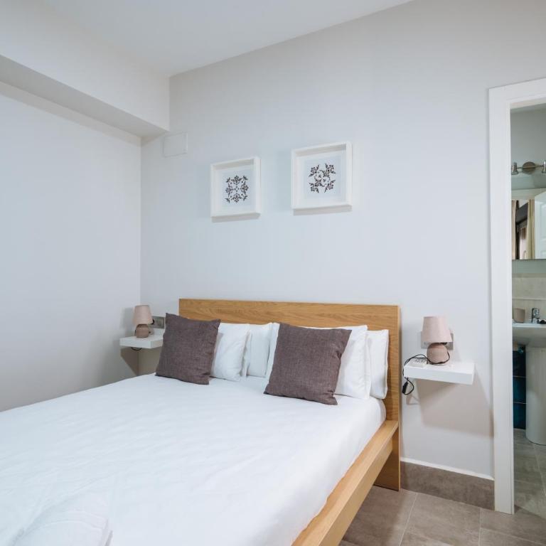 Apartamentos Trinidad - Two-Bedroom Apartment with Balcony - 13