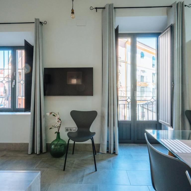 Apartamentos Trinidad - Two-Bedroom Apartment with Balcony - 24