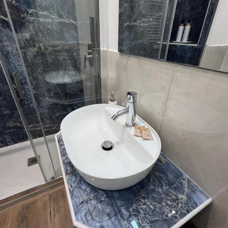 Ele Suites Pantheon - Camera Deluxe - 12