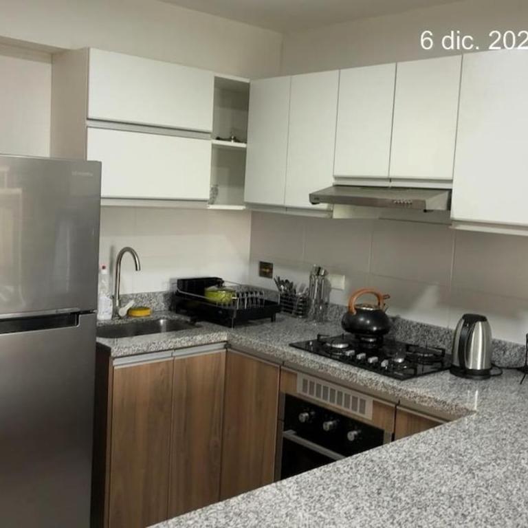 Cozy apartment overlooking Parque de las Aguas - One-Bedroom Apartment - 3