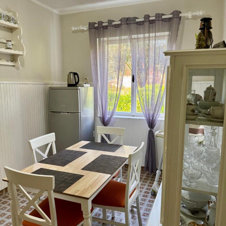 Red House Apartment - Two-Bedroom Apartment - 17
