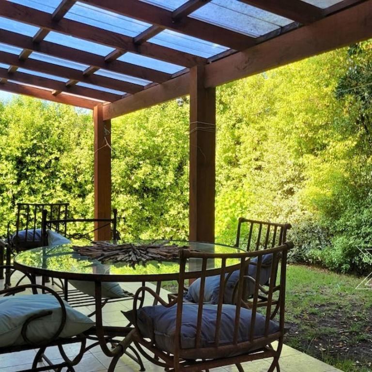 Amplia Casa Familiar en Condominio Privado - Three-Bedroom House - 9