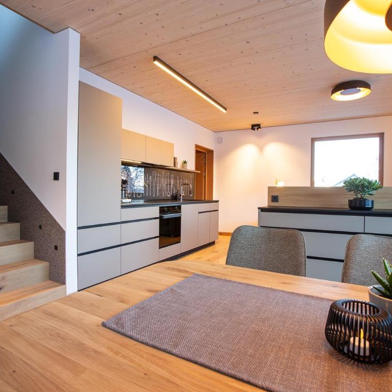 Modernes Architektur-Chalet mit Alpenpanorama - Casa - 11