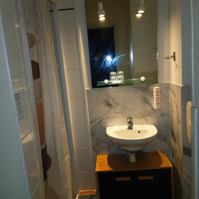 Hôtel Alexandra Centre Ville-Nausicaa - Chambre Double - 4
