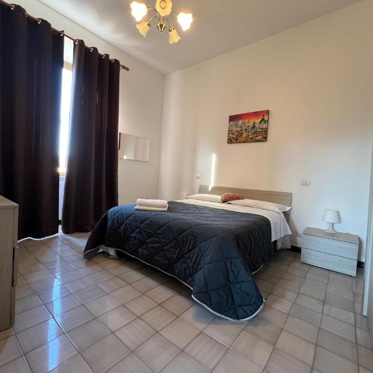 Stephany's Guesthouse - Camera Matrimoniale Standard con Bagno in Comune - 6