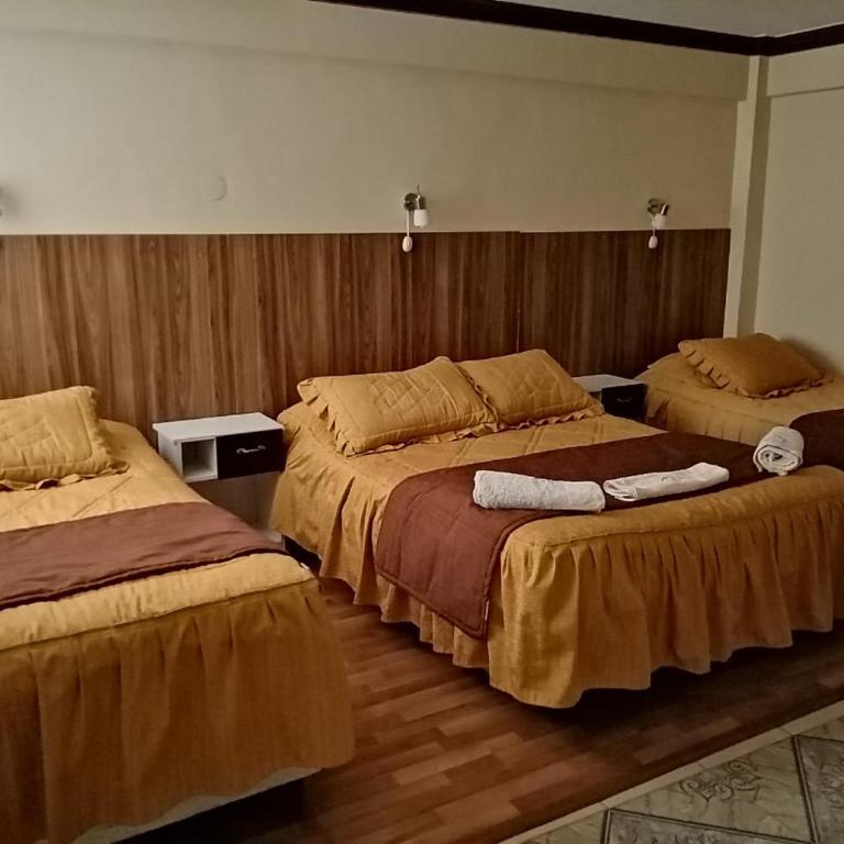 Le Ciel d'Uyuni - Triple Room with Private Bathroom - 1