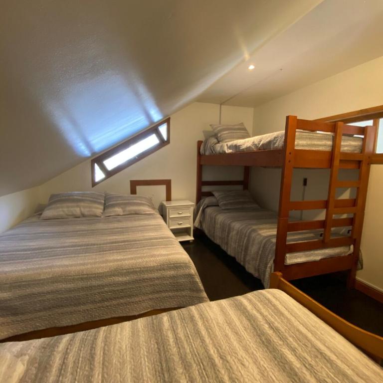 Casona El Mirador - Four-Bedroom House - 10