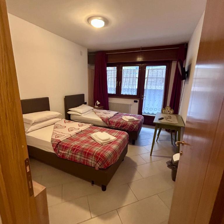 Appartamento Giulia - Appartamento con 2 Camere da Letto - 40