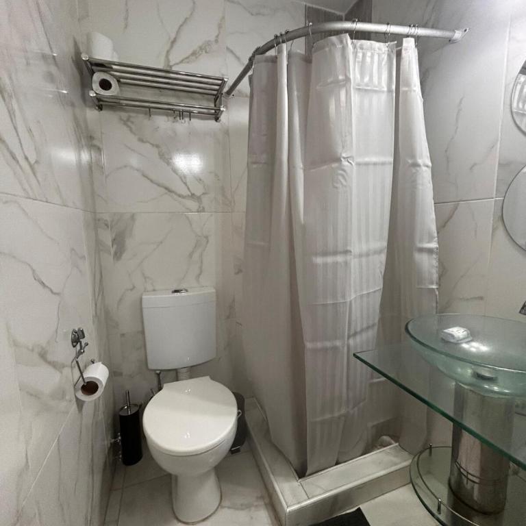 Studio, Guemes Area, Beach, Casino - One-Bedroom Apartment - 6
